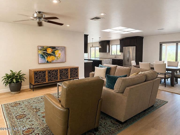 9940 N Desert Sky Pl photo 3