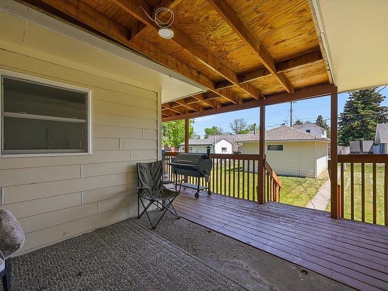 1414 Pine St photo 5