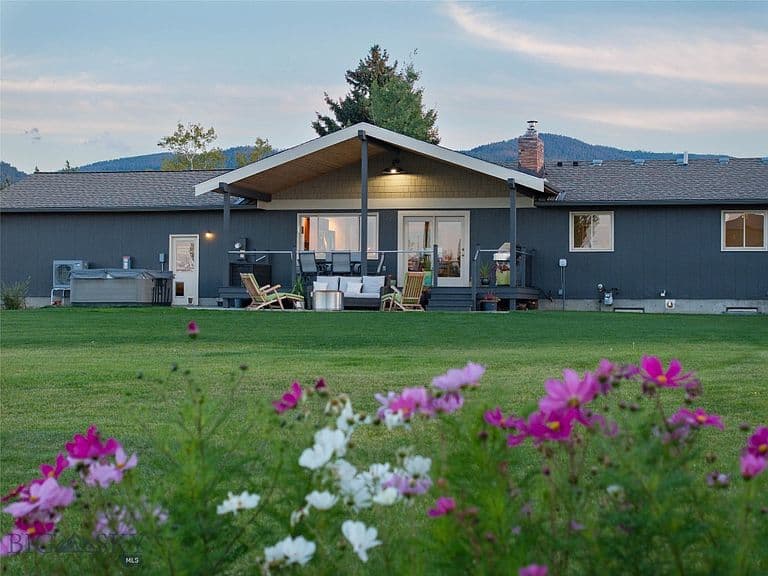 1703 Park View Pl photo 3