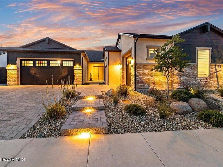 3270 Jagged Spire Ct photo 1