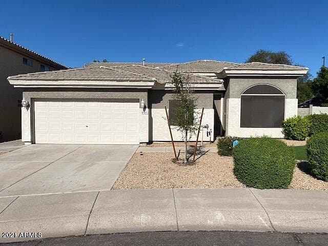 891 N DATE PALM Drive photo 2