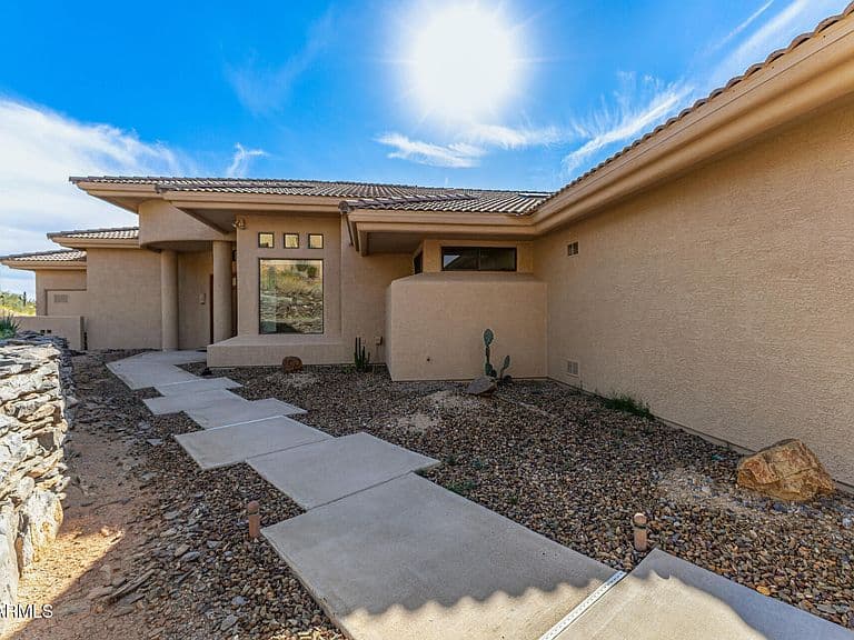 35615 N MAMIE MAUDE Drive photo 3