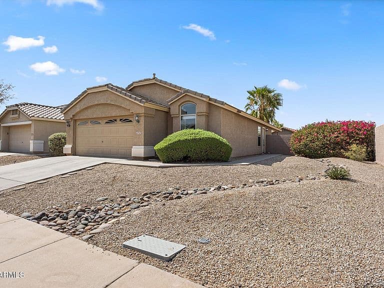 43742 W Baker Drive photo 1