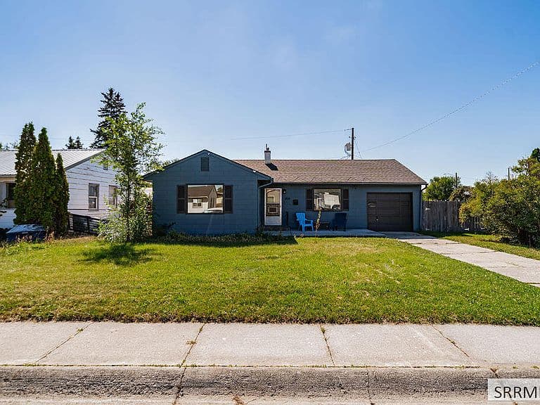200 Garden St photo 1