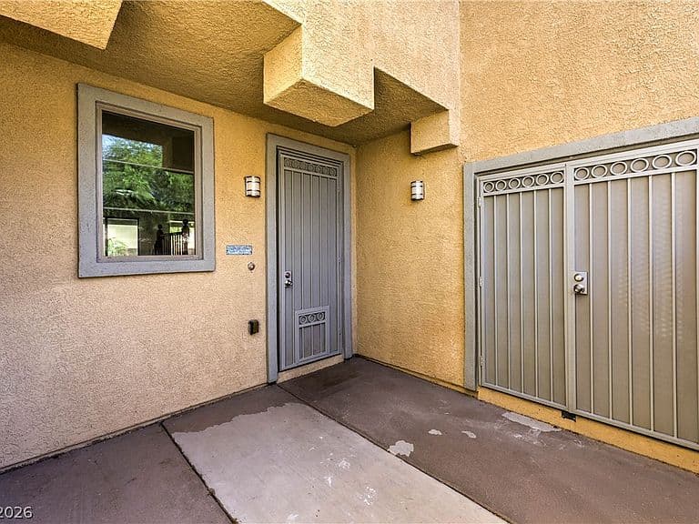 1509 Patrick Thomas Ct photo 5