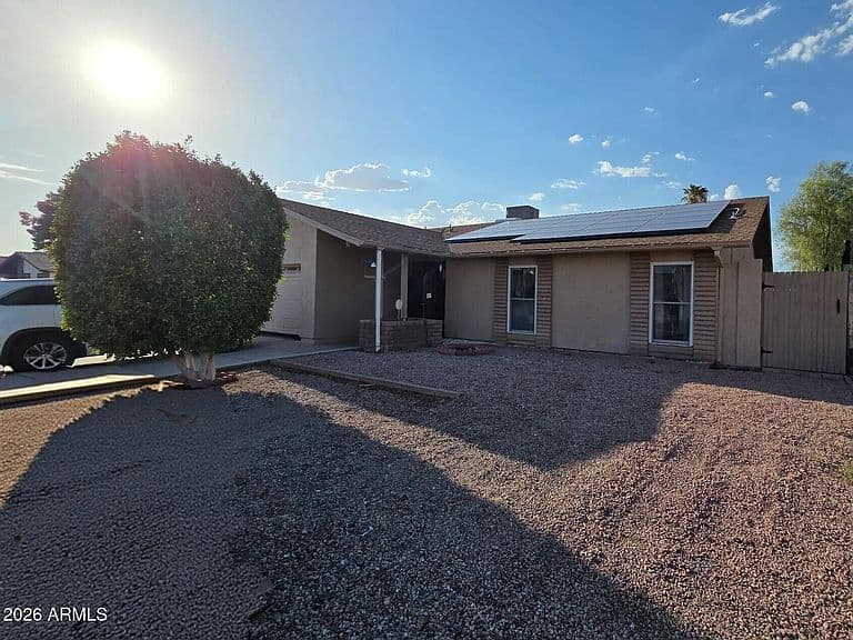 10340 W HAZELWOOD Avenue photo 3