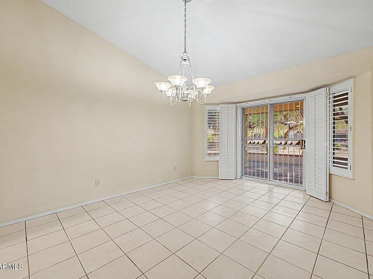 9027 E COOPERS HAWK Drive photo 3