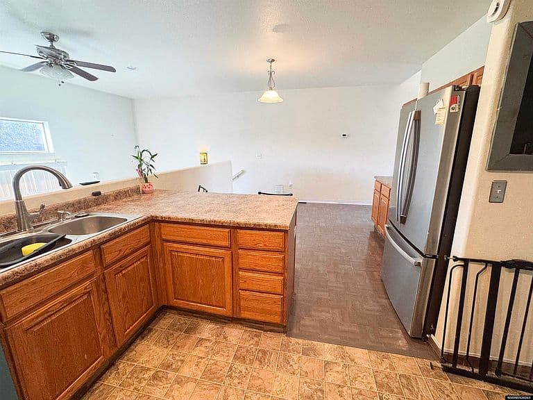 820 Blue Sage Way photo 5