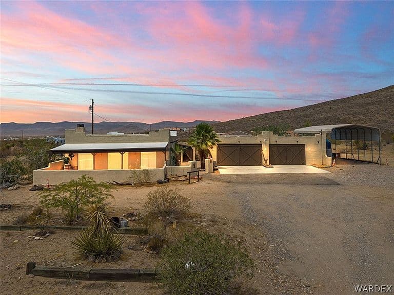 6309 N Laguna Road photo 2