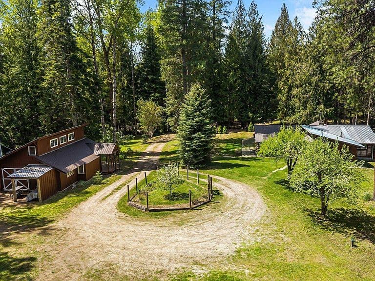 255 Red Alder Rd photo 5