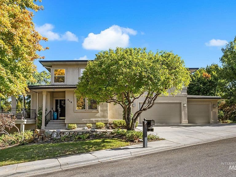 618 N Morningside Way photo 4