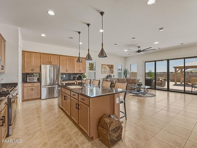 3271 Iron King Cir photo 5