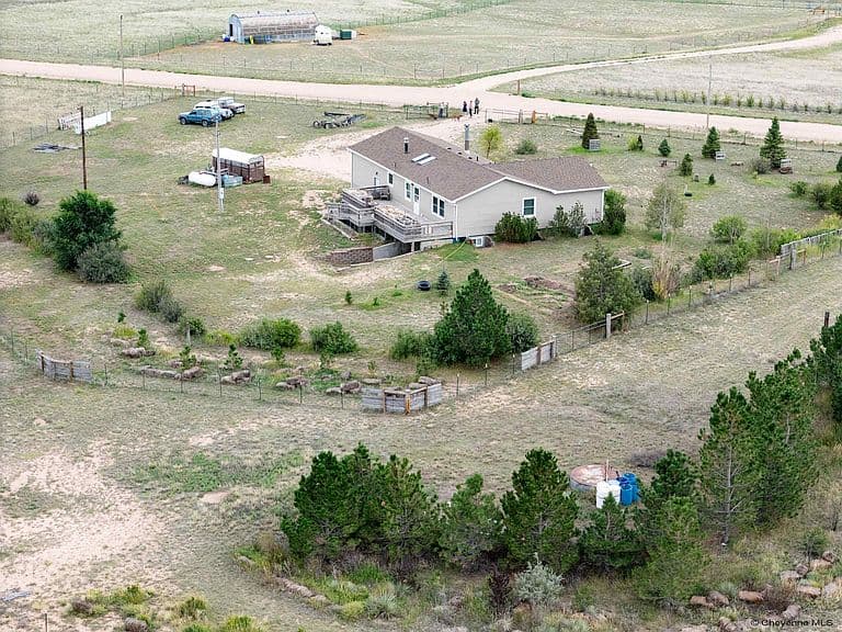 4724 Conrad Rd photo 3