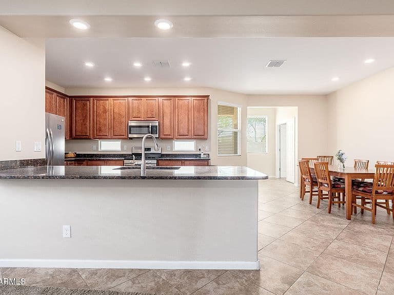 12935 W FLYNN Lane photo 4