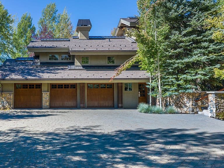 113 Fireweed Dr photo 3