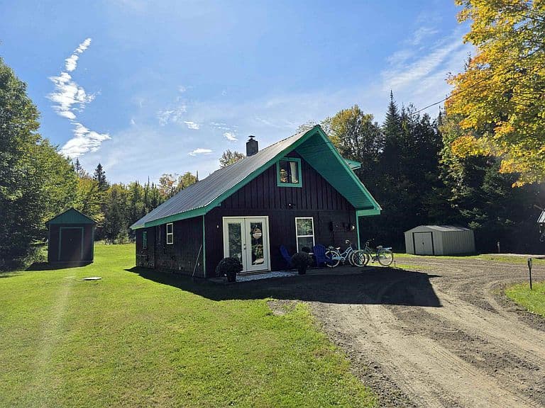 137 Duford Road photo 1