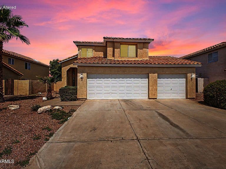3110 E COTTONWOOD Lane photo 2
