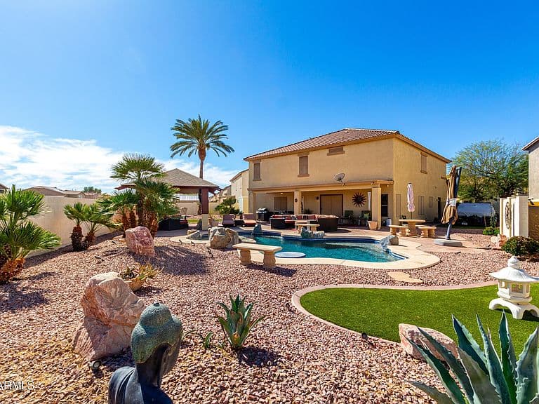 19221 N TOYA Street photo 1