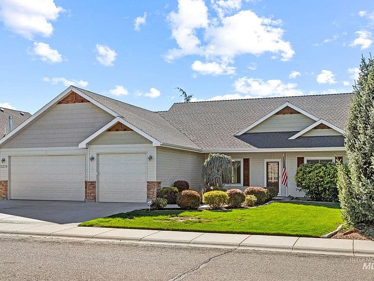 2275 E Chemise Dr photo 2