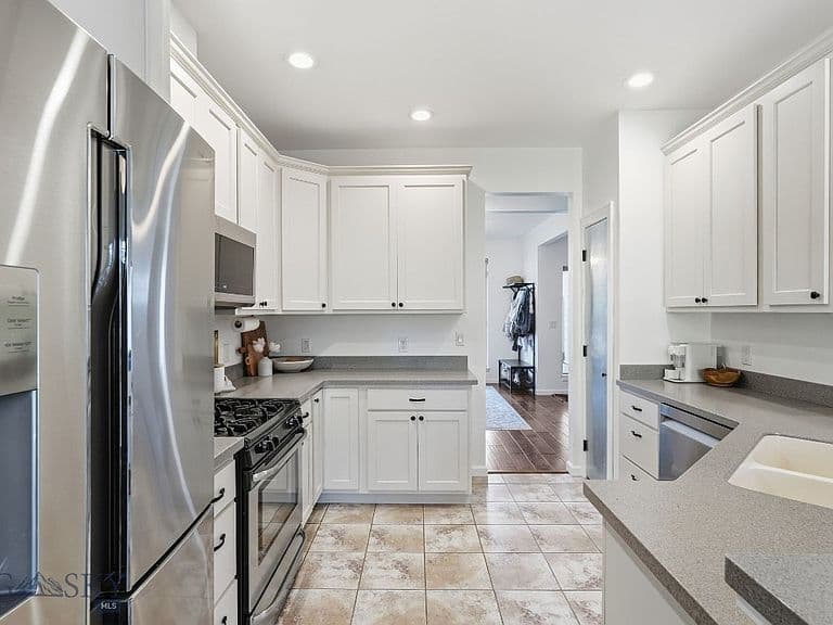 105 Cedar Shade Ln photo 5