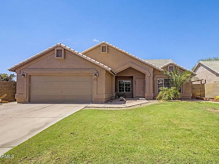 1138 N PHEASANT Drive photo 1