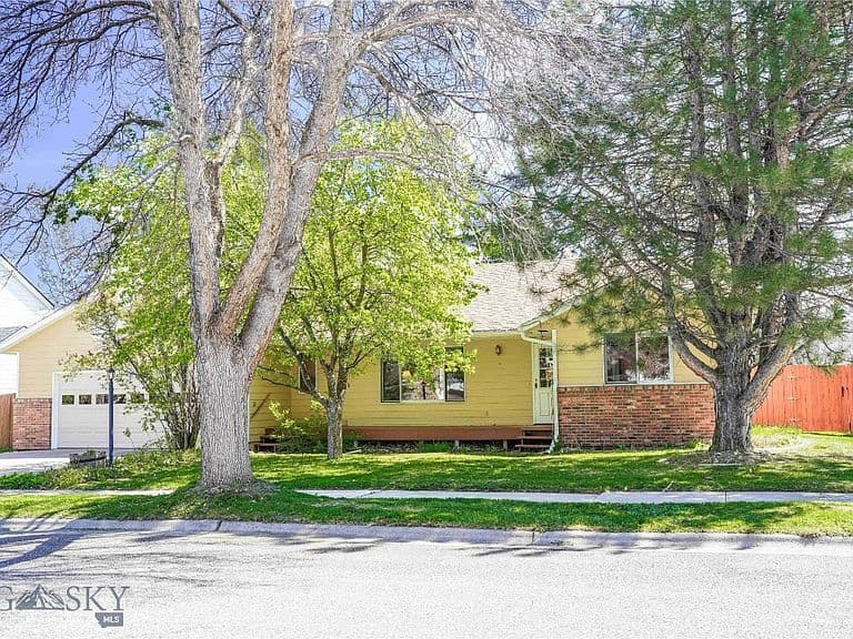414 Meagher Ave photo 3
