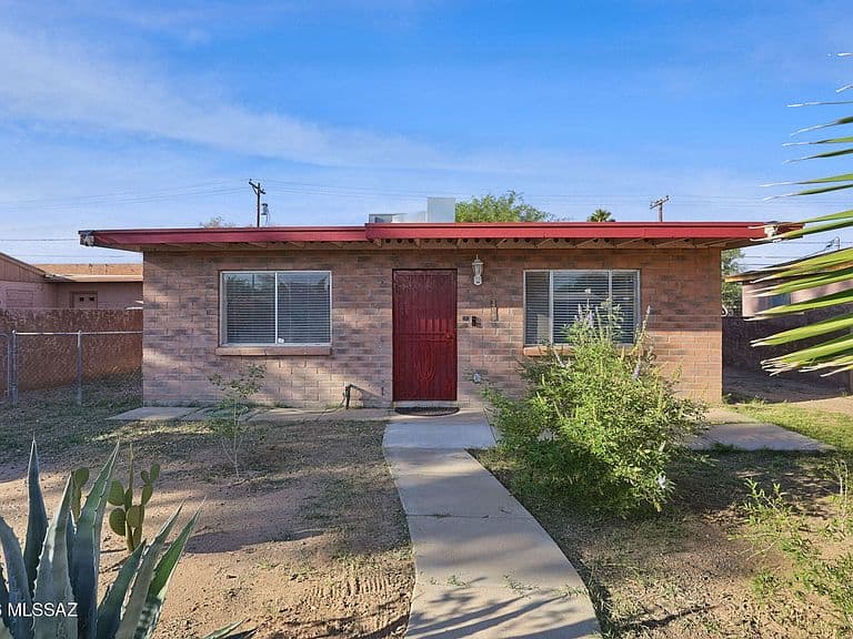 3725 E Shepherd Pl photo 2