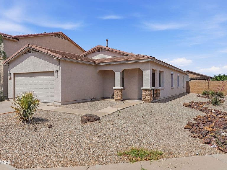 44106 W KRAMER Lane photo 2