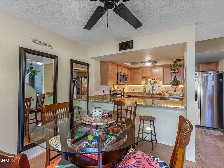 2040 S LONGMORE -- #70 photo 2