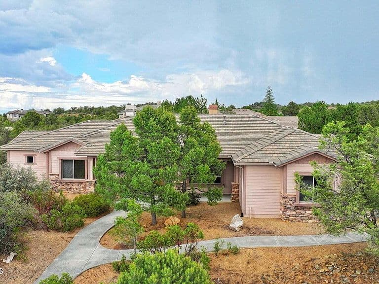 5495 W Carma Circle photo 1