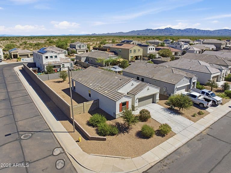 30754 W Picadilly Road photo 5