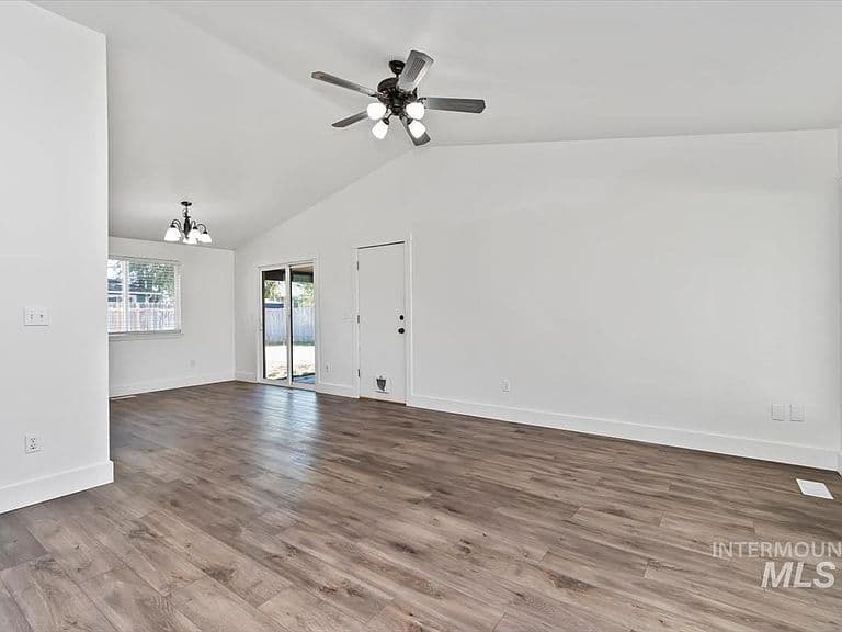 3626 S Peoria Way photo 5