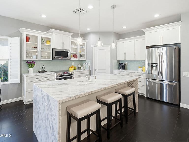 10772 W Yearling Rd photo 2