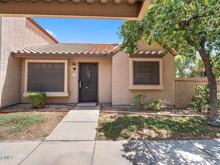 3491 N ARIZONA Avenue #71 photo 2