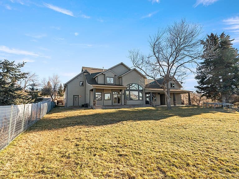 3934 E Shore Dr photo 3