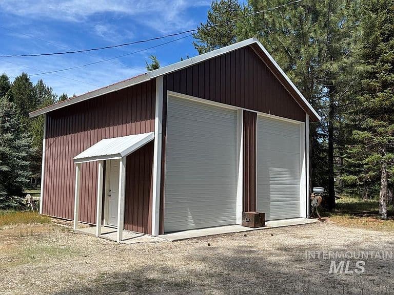 62 Newell Dr photo 4