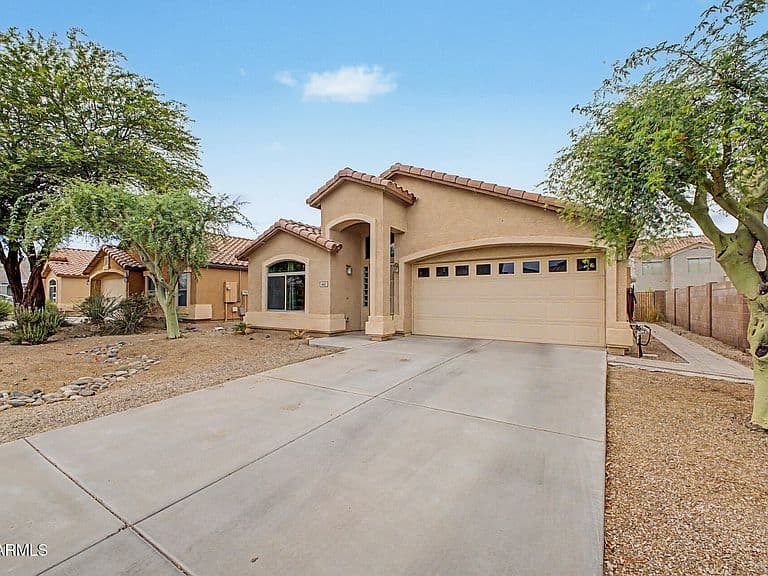 642 W MESQUITE TREE Lane photo 3