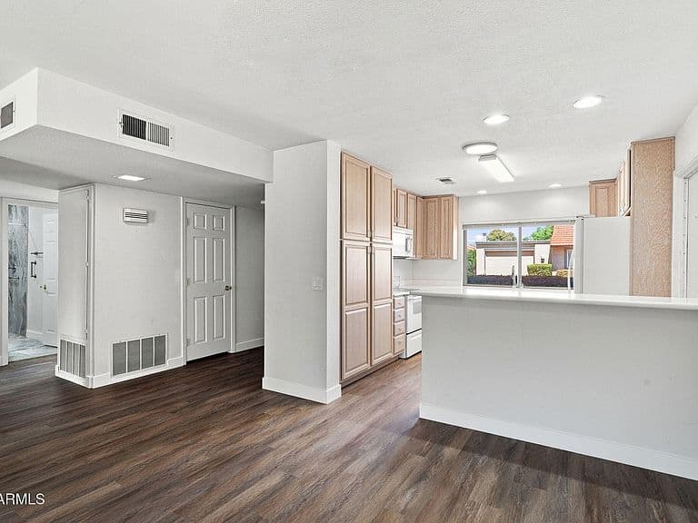 258 LEISURE WORLD -- photo 2