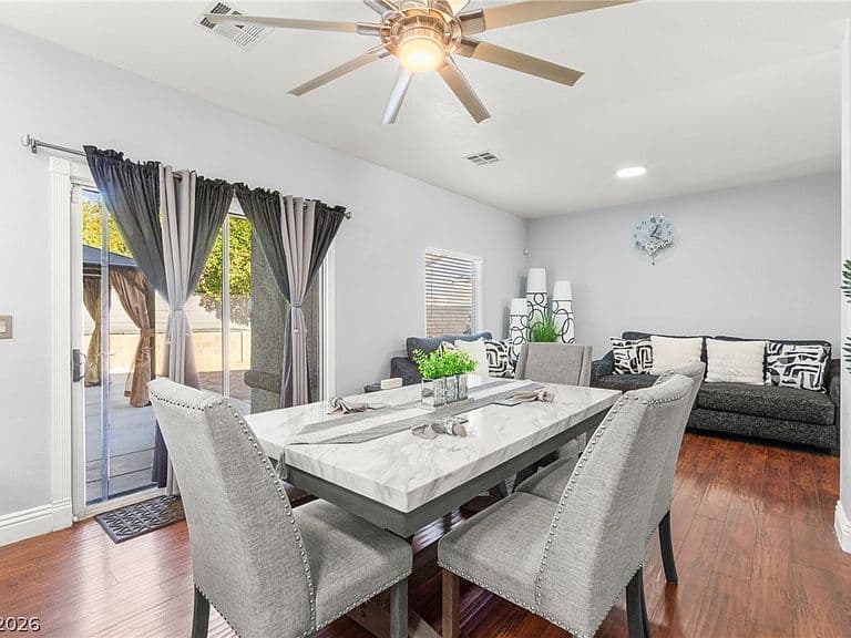 2024 Jesse Scott St photo 3