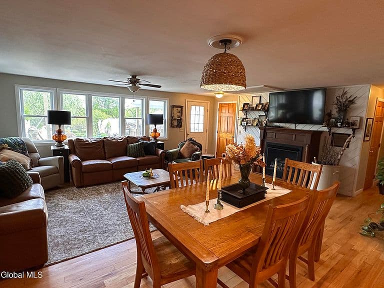24 Mount Hope Avenue photo 5
