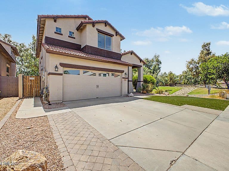 17243 W LUNDBERG Street photo 3