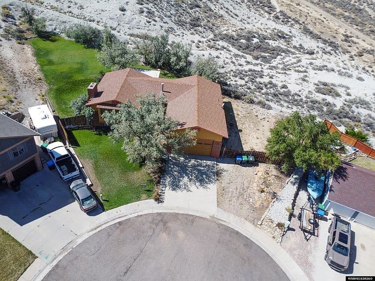 555 Waggener Cir photo 4
