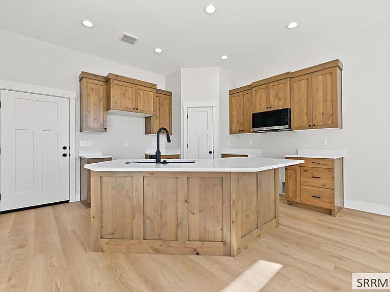 3042 Blue Muse Rd photo 4