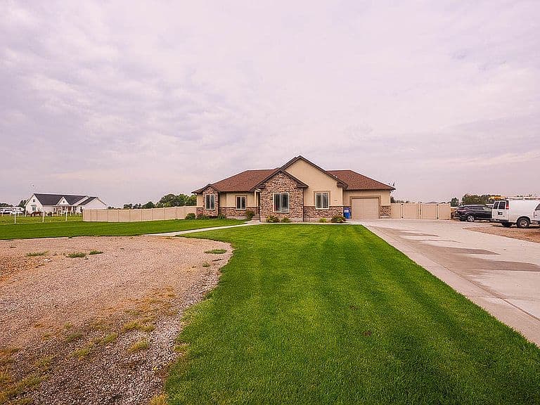 284 N 465 W photo 5
