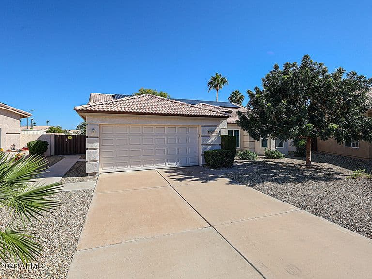 15135 N 89TH Avenue photo 3