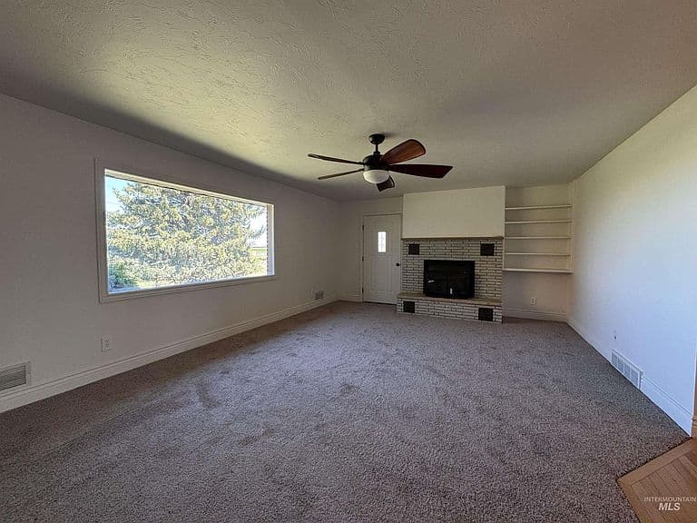 1119 E 3600 N photo 5