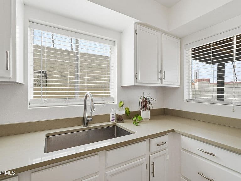 1301 W RIO SALADO Parkway #51 photo 5