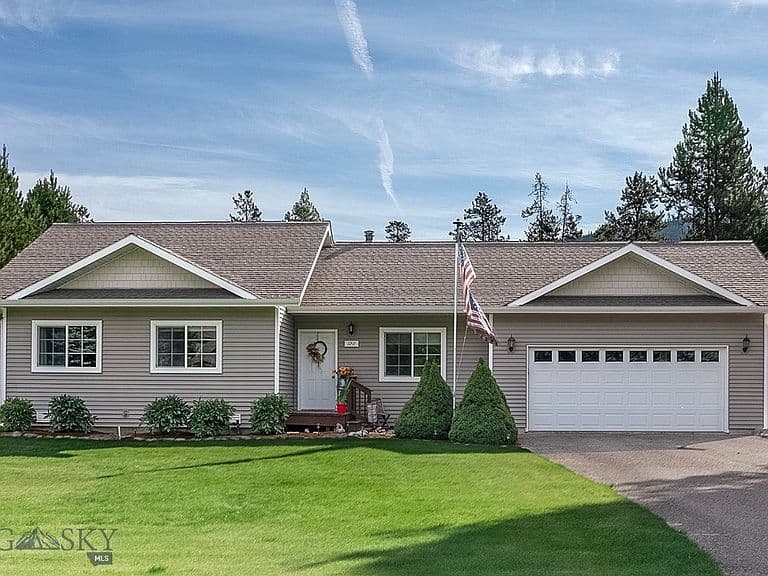 1211 Homesteaders Way photo 1