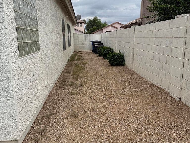 2802 E TULSA Street photo 4