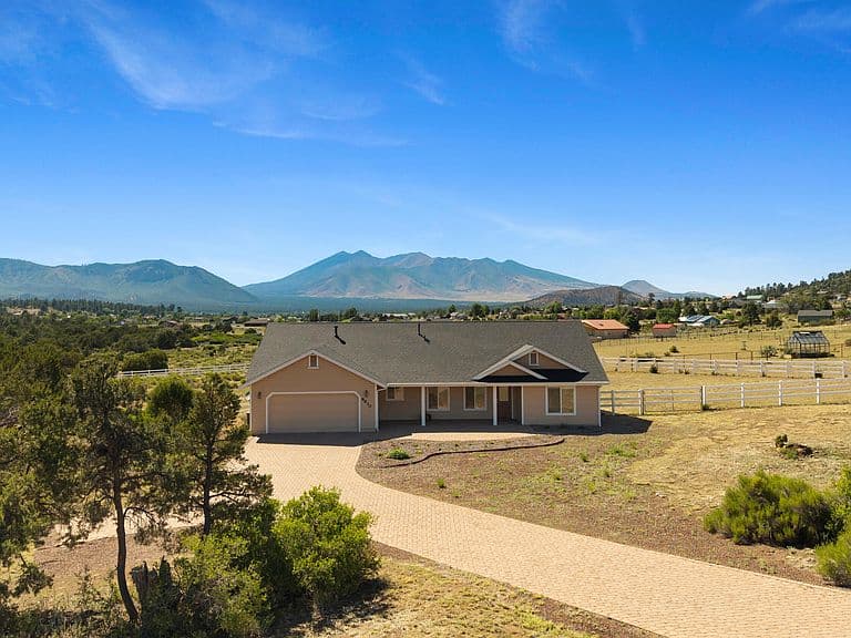 8830 Arroyo Trl photo 1